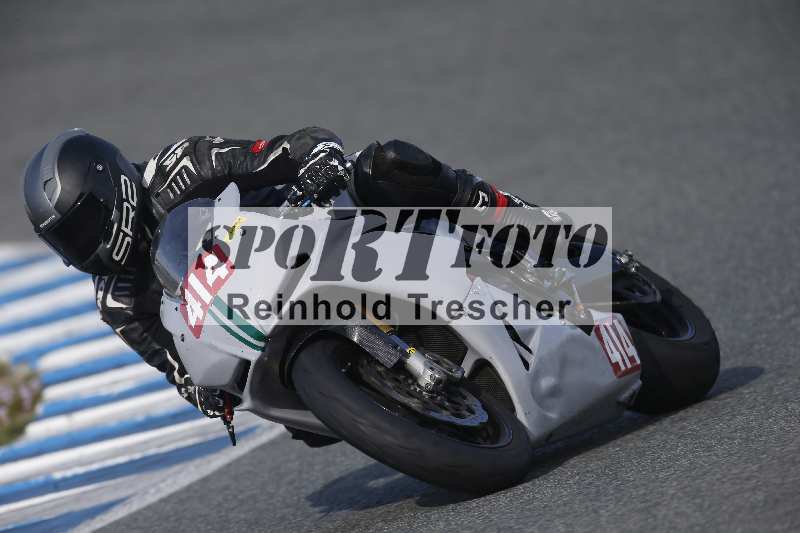 /Archiv-2024/02 29.01.-02.02.2024 Moto Center Thun Jerez/Gruppe gruen-green/414